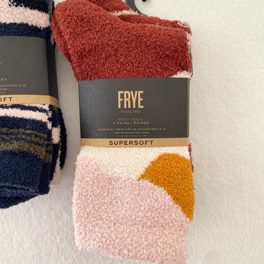 ❗️SOLD❗️Frye socks - Picture 2 of 7